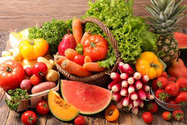 Frutas y verduras frescas de verano que mejoran la salud